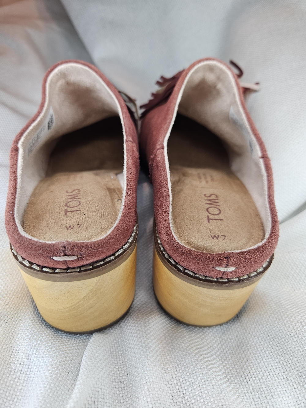 Toms Dusty Rose Suede Tassel Mules Size 7 - Picture 3 of 6